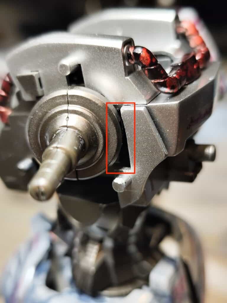 キュベレイダムド 肩可動範囲拡大1